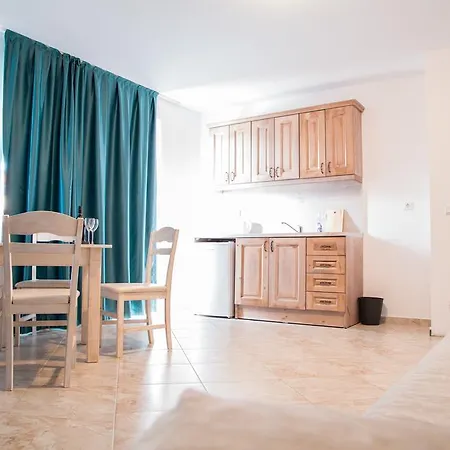 Hotel apartamentowy Magnolia Garden Słoneczny Brzeg