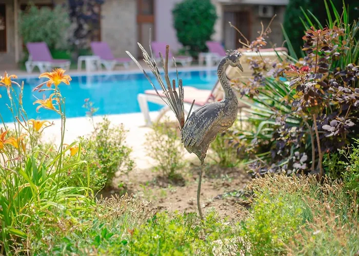 Magnolia Garden Ξενοδοχείο με διαμερίσματα 3*