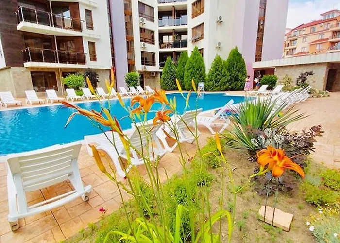 Ξενοδοχείο με διαμερίσματα Magnolia Garden Σάνι Μπιτς