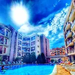 Magnolia Garden ساني بيتش